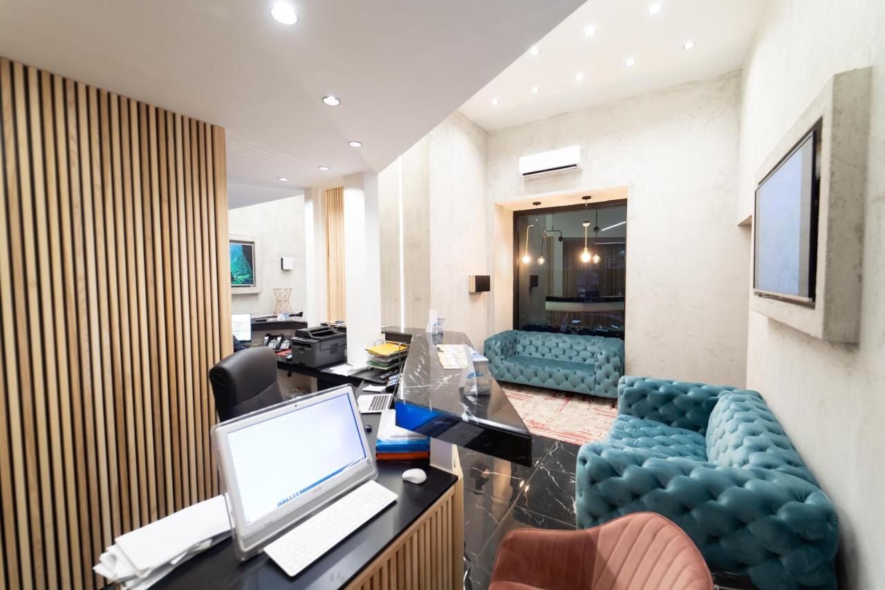 Pc Boutique H Napoli Centro, By Clapa Group Hotel Bagian luar foto